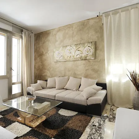 Apartament Porta San Felice Halldis