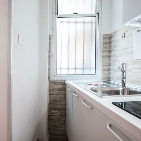 Apartament Porta San Felice Halldis