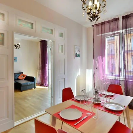 Porta San Felice Halldis Appartement *